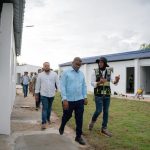 Robert Polanco supervisa terminación de Plaza Comunitaria en Bánica; entrega canchas y Paseos de los Colores en Elías Piña y San Juan