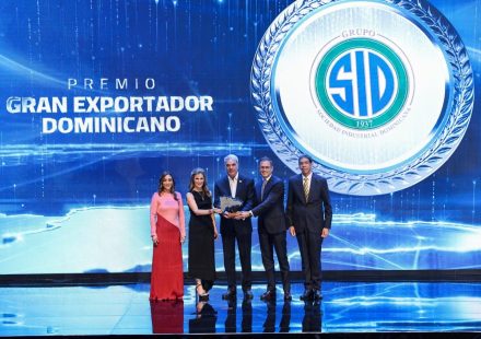 Grupo SID recibe reconocimiento como Gran Exportador Dominicano tras presencia en 22 mercados