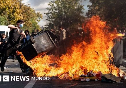 Semana de furia y fuego: las violentas protestas estudiantiles en Francia que han dejado más de 1.000 escuelas afectadas y cientos de detenidos