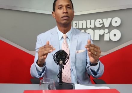 Eduardo Martínez considera suspensión de consulta del PLD un revés para su crecimiento