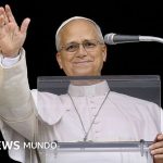 El papa León XIV hace su primera aparición pública tras ser operado por un cáncer de pulmón y "no hay motivos clínicos" que impidan su viaje a Sudamérica