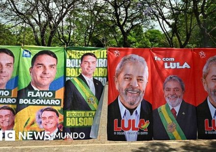Cómo se compara Flávio Bolsonaro con su padre Jair y cuánto cambia el duelo con Lula por la presidencia de Brasil 4 años después