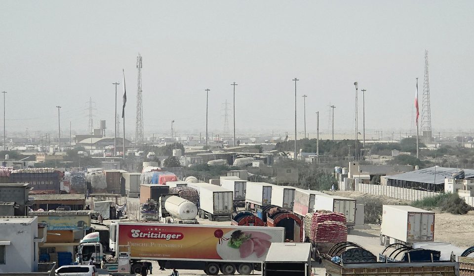 Has Pakistan reopened its border with Iran for trade?