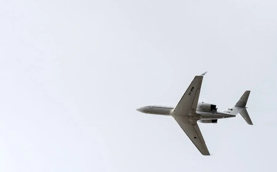 Desaparece un avión con seis personas a bordo en el Atlántico