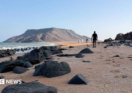 Children among 139 dead after boat capsizes off Djibouti, UN says
