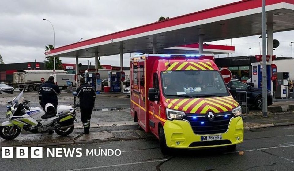 Francia investiga como "terrorismo" un tiroteo mortal cerca de París