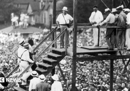 Public executions in the US stopped nearly a century ago -  why are they resuming now?
