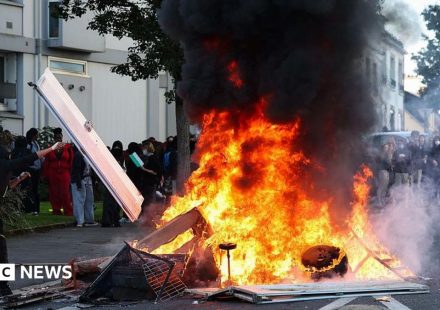 Riot police clash with students as education protests rage in France