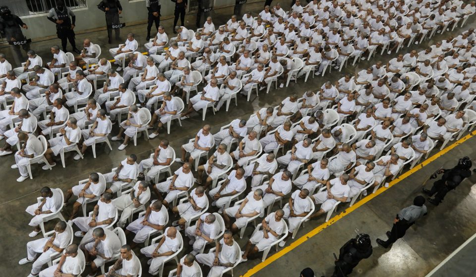 In El Salvador’s mass trials, lawyers struggle to defend hundreds