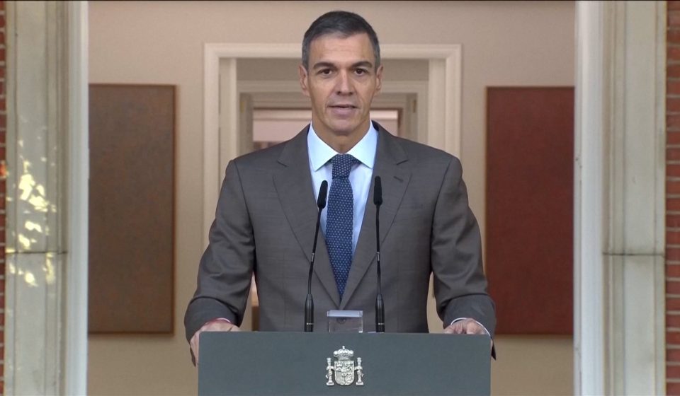 Spain calls snap election amid housing crisis