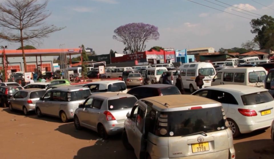Malawi motorists queue for days as fuel shortage bites