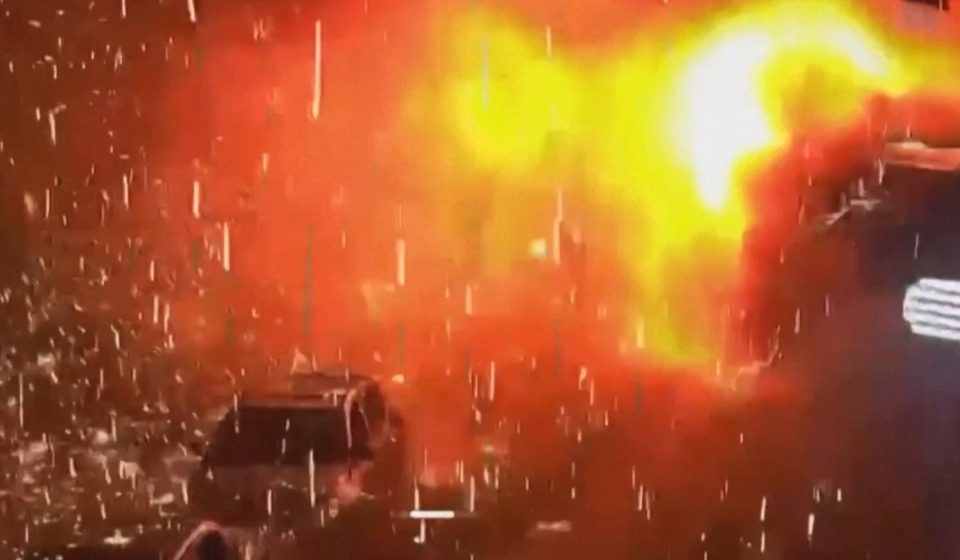 Footage shows moment Russian strike hits Ukrainian grocery store