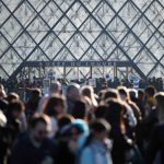 Protesters block Louvre in support of French student movement