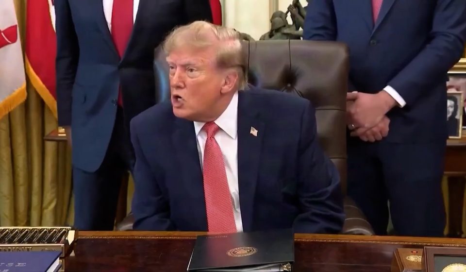 Trump snaps at reporter, ordering him to be quiet