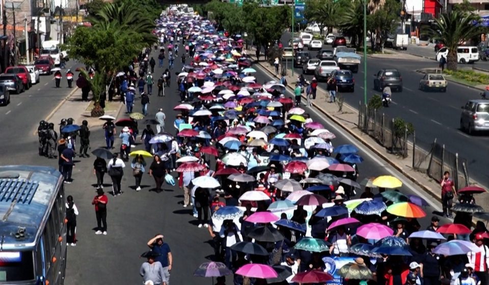 Bolivian teachers strike over wages and education reform