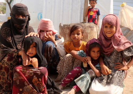 Yemen’s displaced children dream of returning to school