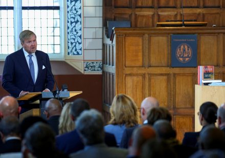 Dutch royal house helped slave trade to survive, study finds