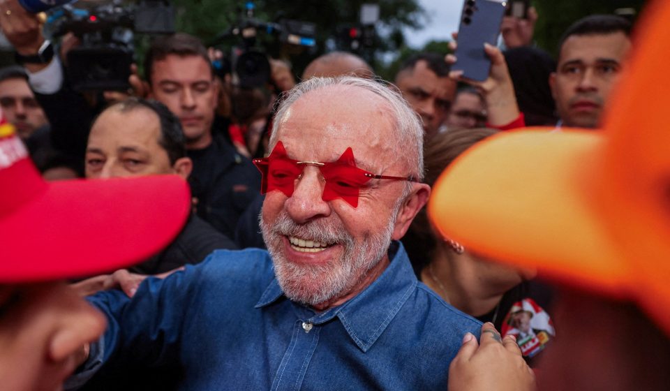 Lula holds off far right with victory in Brazil presidential election