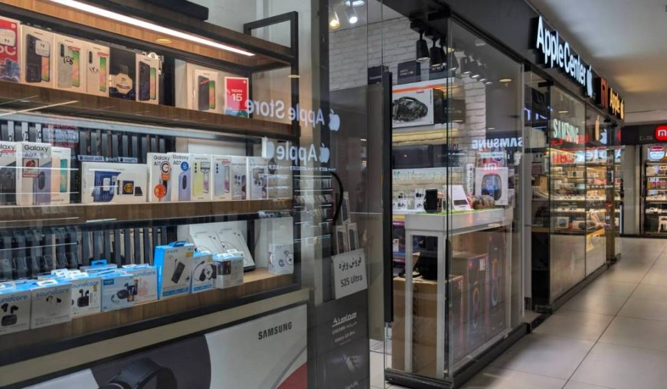 New electronics reach Iran, but prices soar as gov’t fees, US sanctions hit