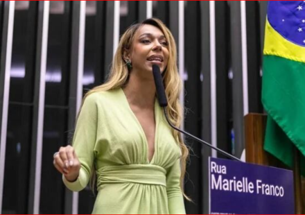 Una transexual se convierte en la diputada más votada en la historia de Brasil